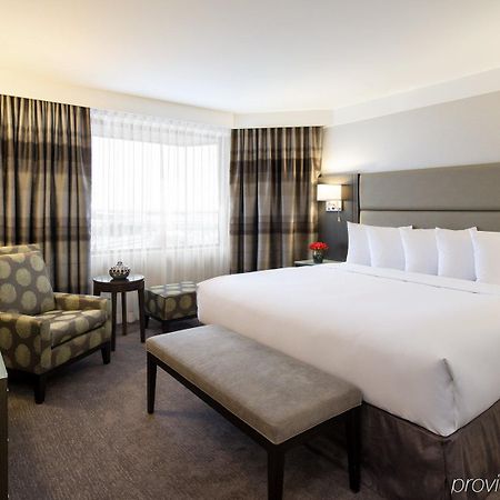 Saskatoon Inn & Conference Centre Εξωτερικό φωτογραφία